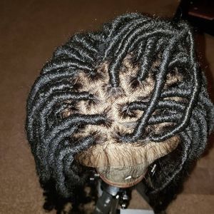 Meet your Posher, Constance